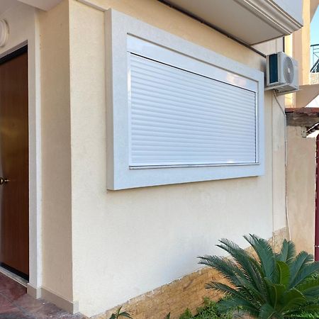 Cozy Apartment Near Airport Koropion Exterior photo