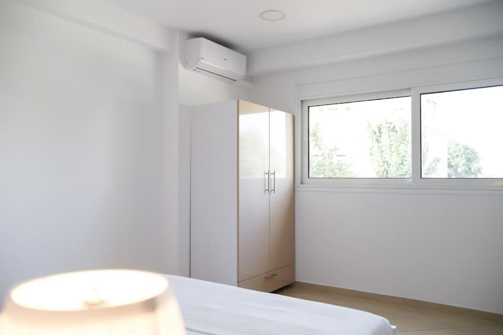 Cozy Apartment Near Airport Koropion Exterior photo