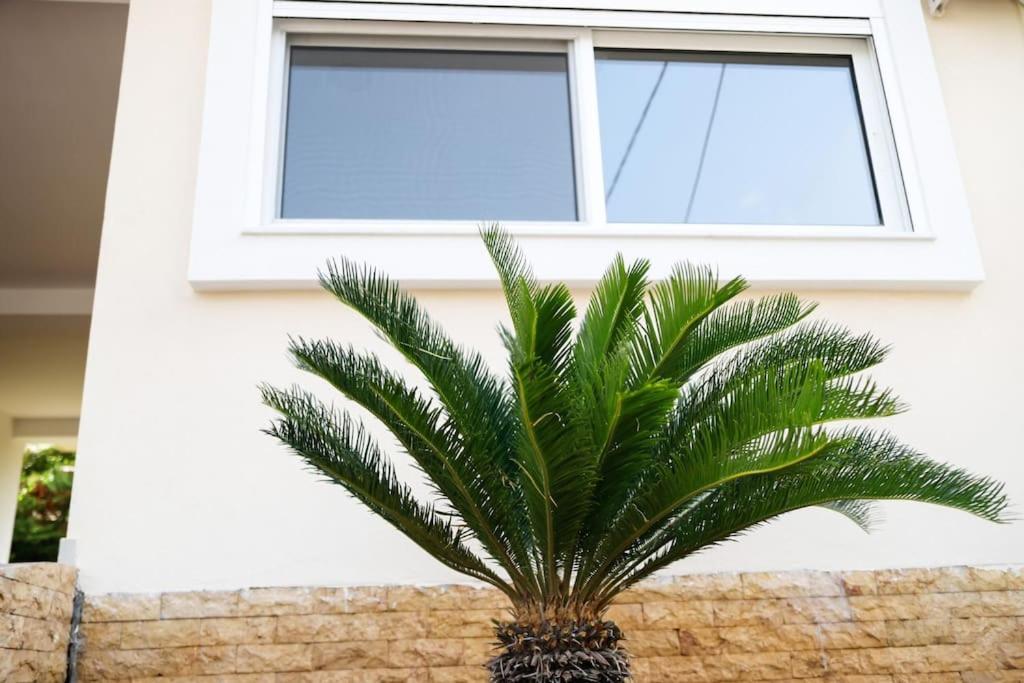 Cozy Apartment Near Airport Koropion Exterior photo